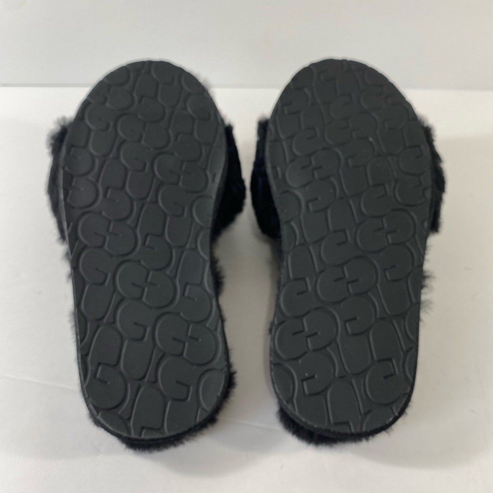 UGG Fluff Slide II Sheepskin Black Slide Slipper - Picture 6 of 11